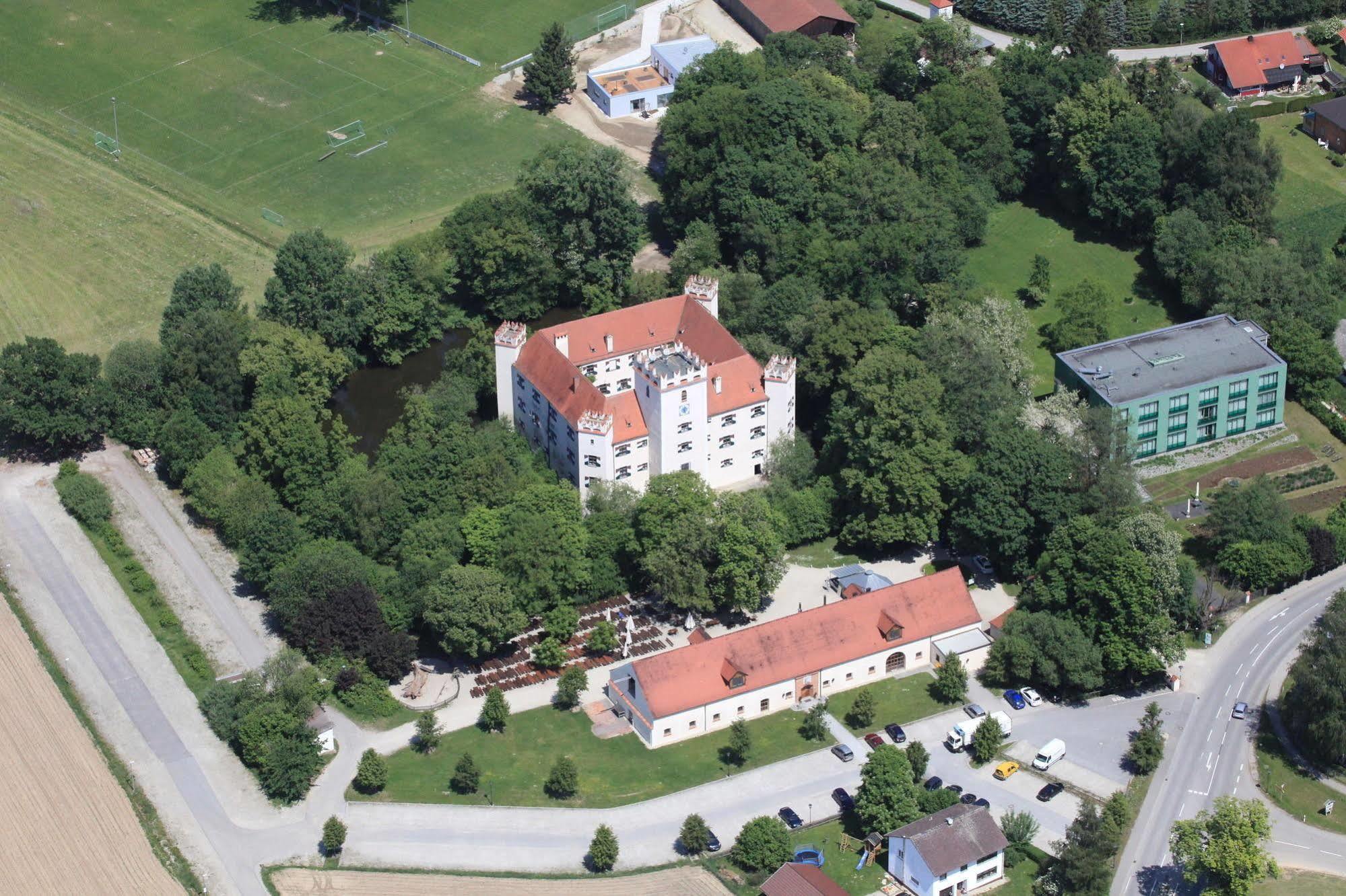 Schlossparkhotel Mariakirchen Arnstorf Esterno foto